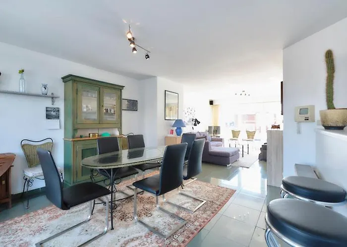 Lecomte - Side Family Escape 73 Appartement *