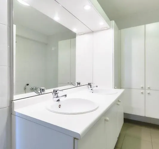 Lecomte - Side Family Escape 73 Appartement *